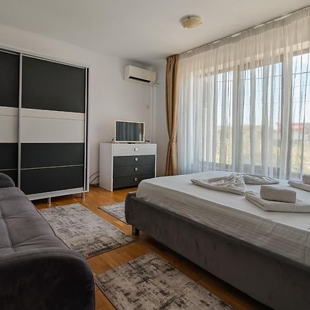 Hella Apartament Mamaia-Nord Năvodari Kültér fotó